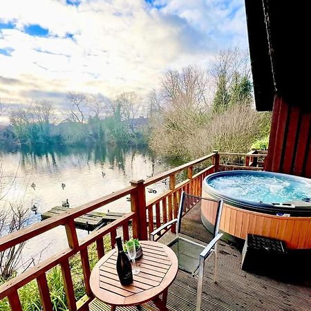 Holly Lodge 12 Hot Tub York Buitenkant foto